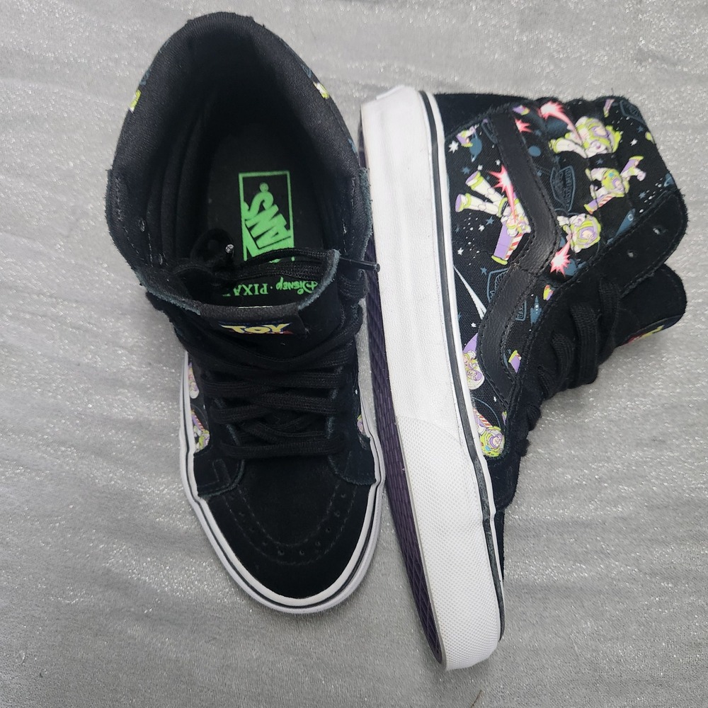 Vans Sk8-Hi Toy Story Buzz Lightyear Black High Top Sneakers Womens 6 Mens 4.5